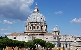 Pope'S Bridge